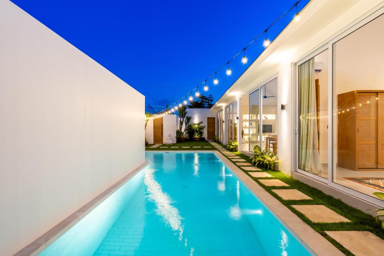 Casa Blanca Villa By Betterplace อูลูวาตู ภายนอก รูปภาพ
