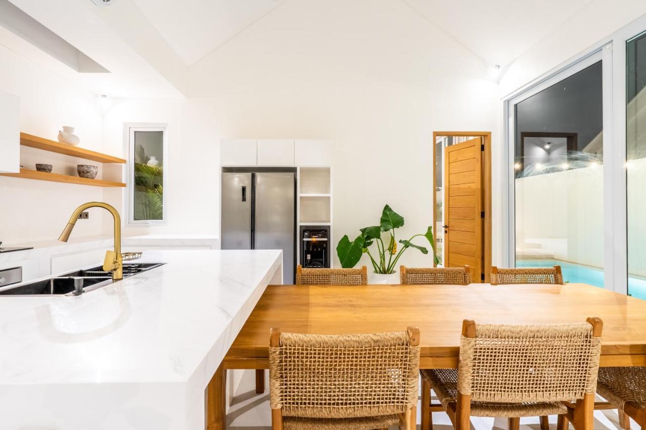 Casa Blanca Villa By Betterplace อูลูวาตู ภายนอก รูปภาพ