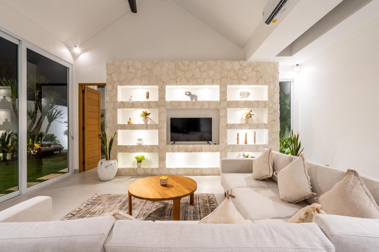 Casa Blanca Villa By Betterplace อูลูวาตู ภายนอก รูปภาพ