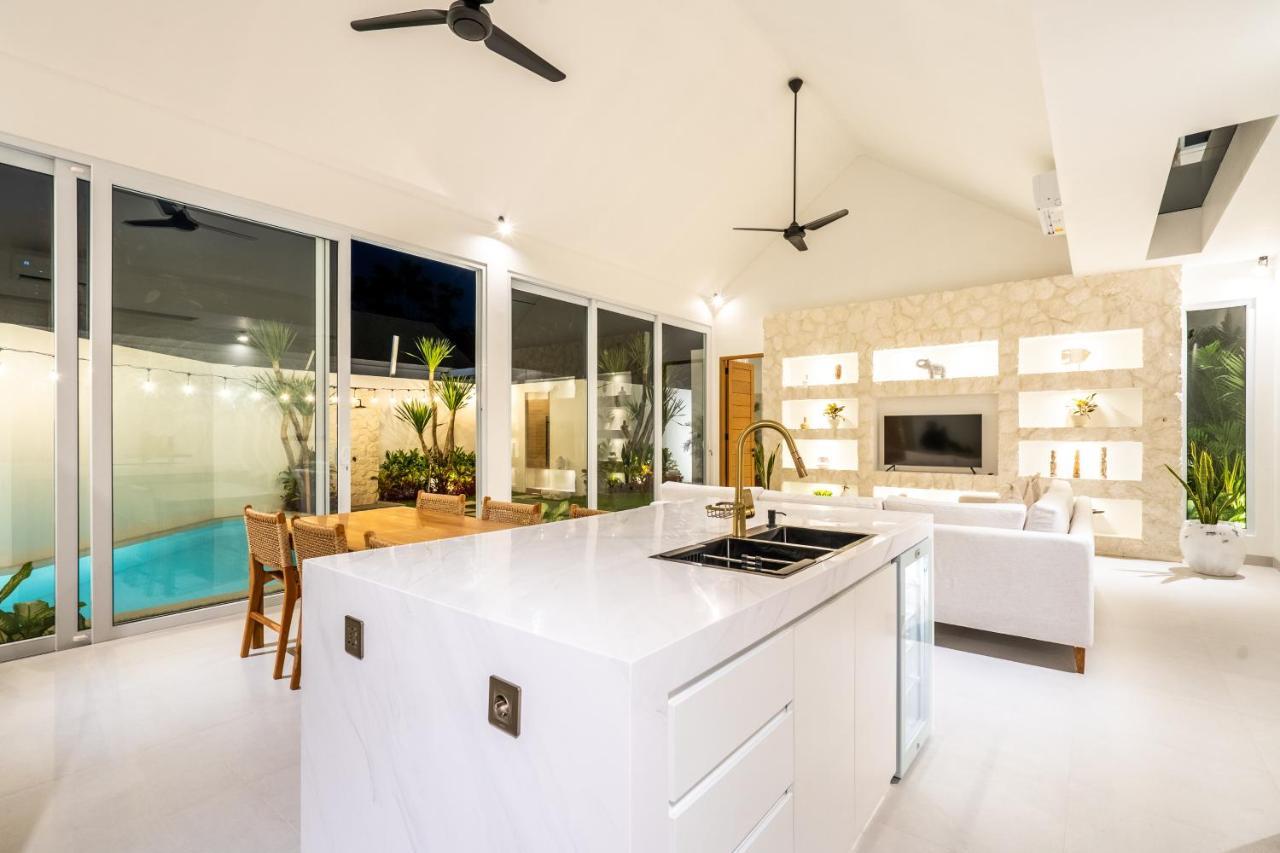 Casa Blanca Villa By Betterplace อูลูวาตู ภายนอก รูปภาพ
