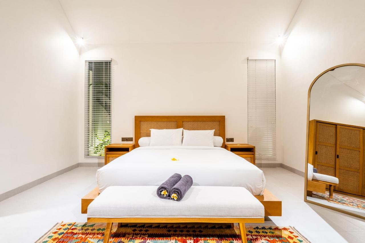 Casa Blanca Villa By Betterplace อูลูวาตู ภายนอก รูปภาพ