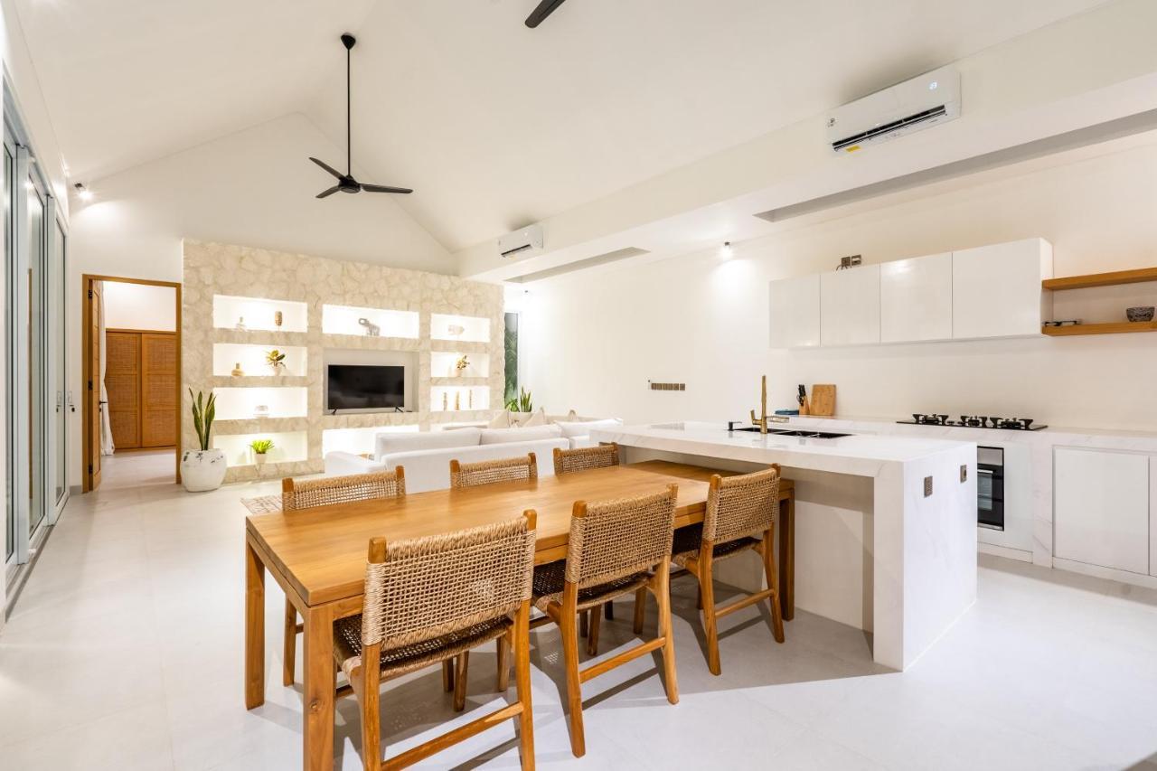 Casa Blanca Villa By Betterplace อูลูวาตู ภายนอก รูปภาพ